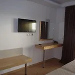 Loukas On The Waves Apartment *