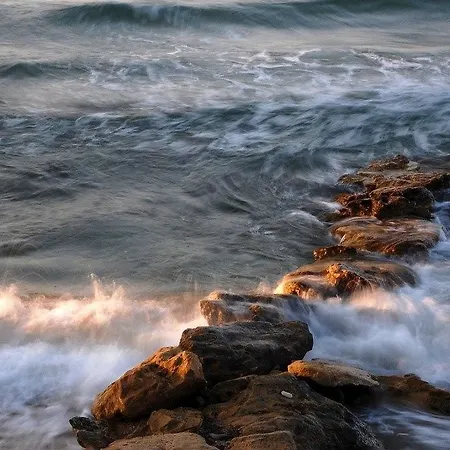 Loukas On The Waves Lejlighed *