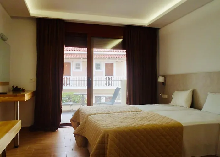 Loukas On The Waves Apartament *