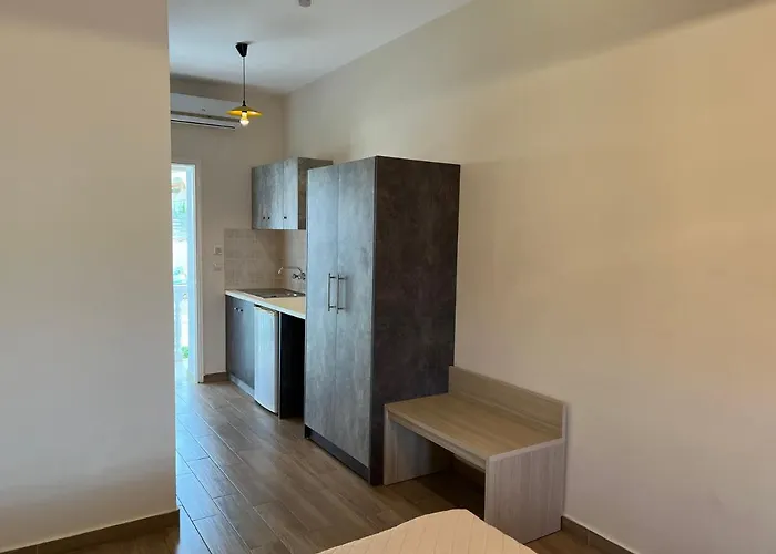 Loukas On The Waves Apartament Tragaki