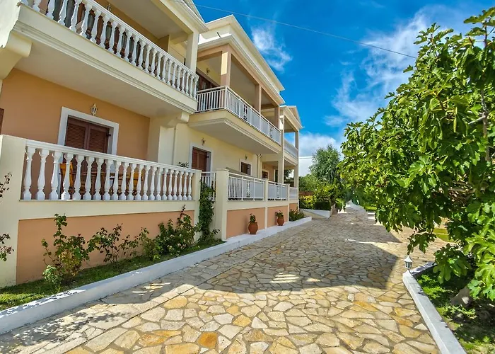 Loukas On The Waves Apartament