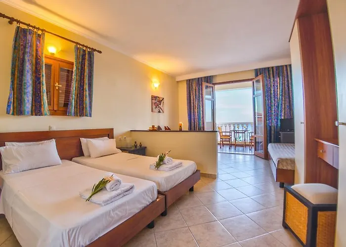 Loukas On The Waves Apartament *